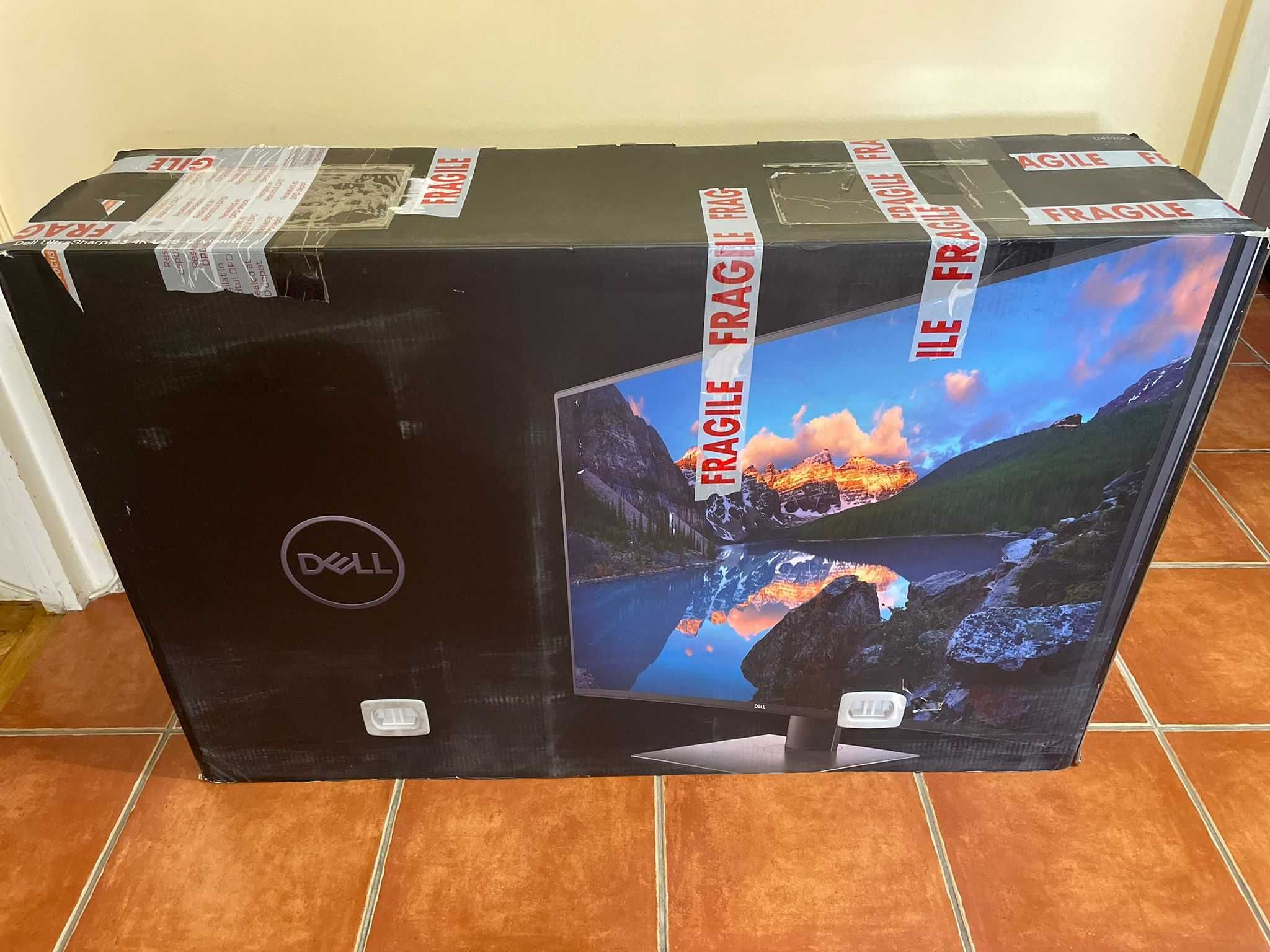 Monitor DELL UltraSharp U4320Q, 4K, 3840x2160 Pixels, IPS