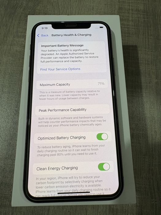 iPhone 11 Pro 64GB Gold – Отлично състояние, без драскотини