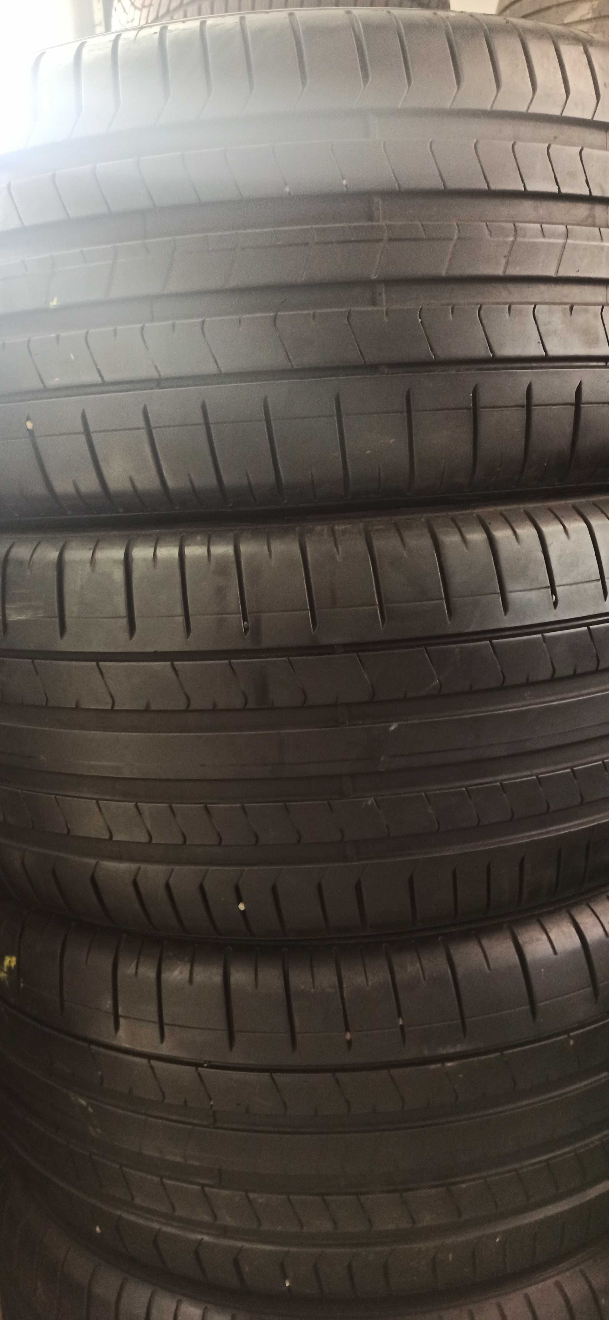 4бр.летни гуми 285/40/21 Pirelli