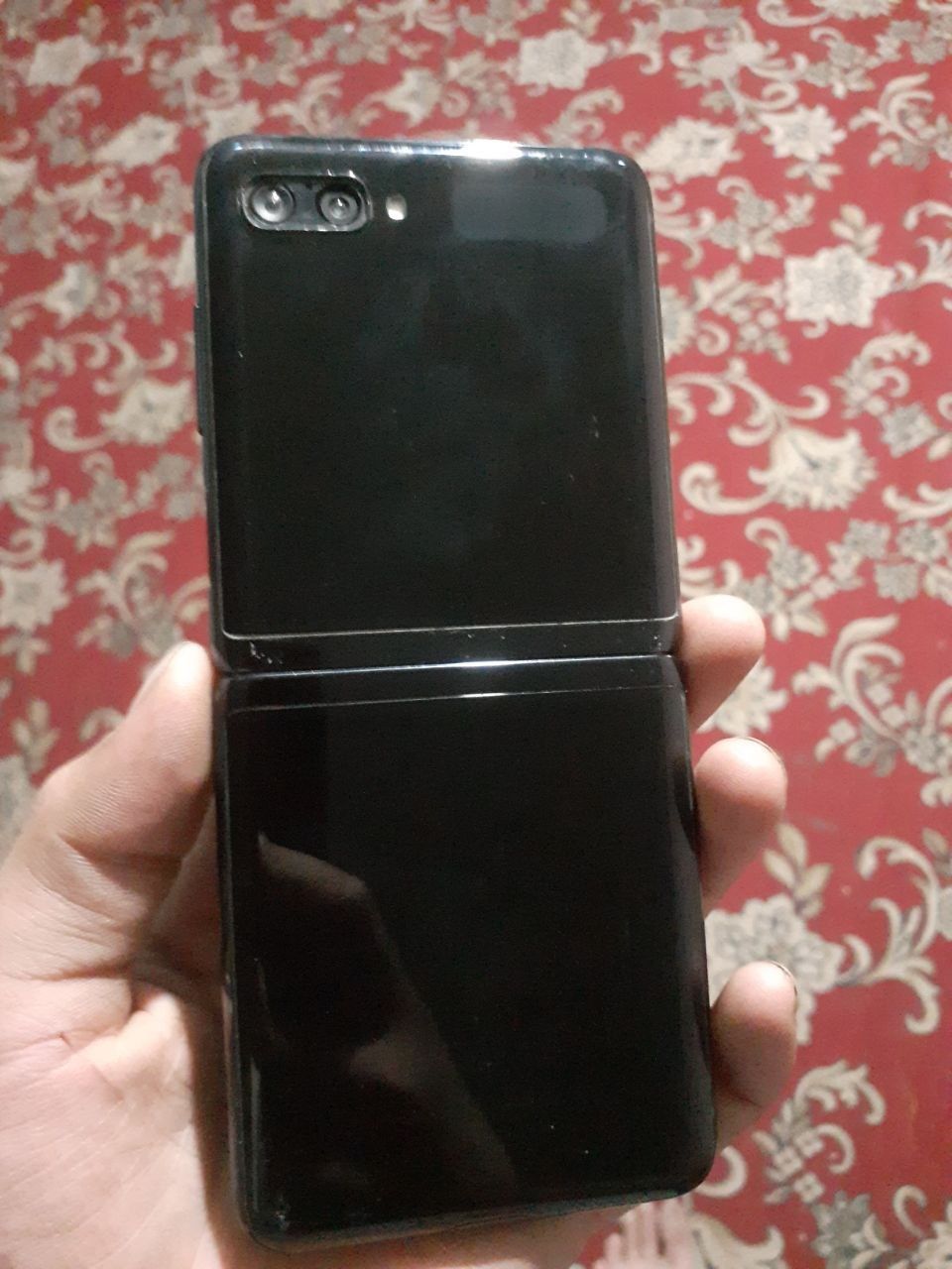Samsung Z filp  8/256 GB