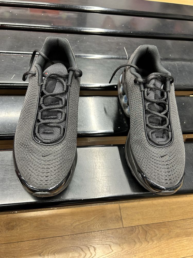 Обувки Nike AirMax DN