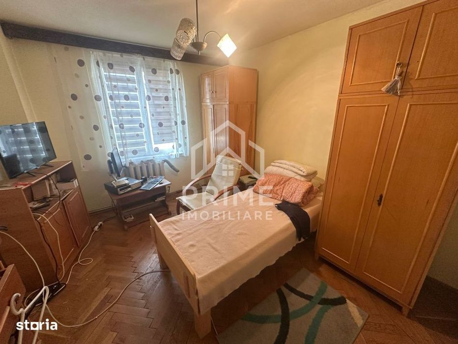 Apartament 4 camere| 77 mp| zona Cugir