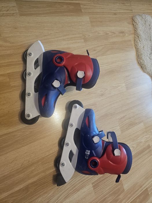 Vând role patine rotile Oxelo Play 3 reglabile 32-34