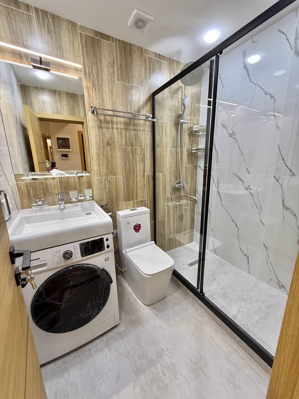 Продается 1в2 ком квартира, ЖК Мадрид, ор-р: мост Мукими, 30 м²