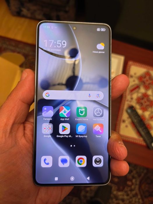 Xiaomi 14t 256gb отличен с оставаща 2г+ гаранция