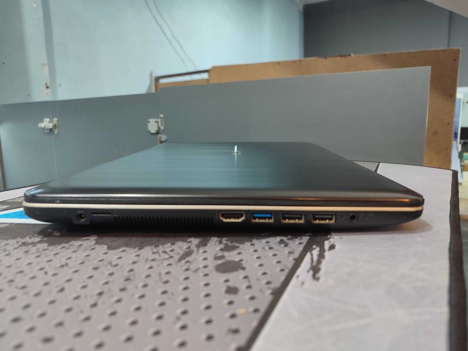 Ноутбук офисный ASUS Vivobook