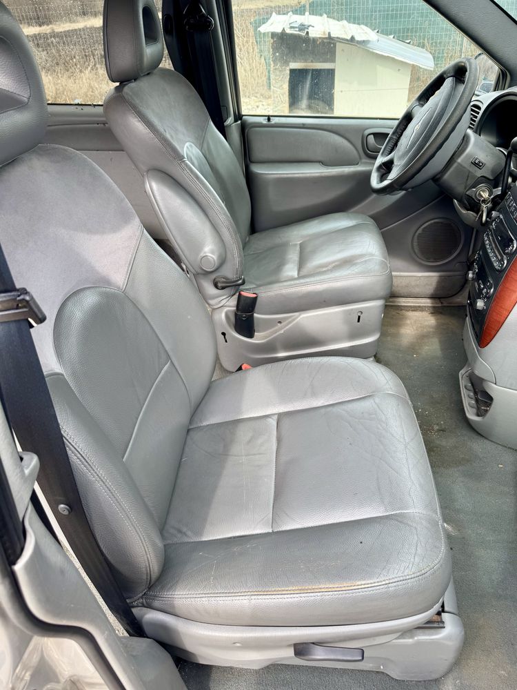 На ЧАСТИ Chrysler Voyager 2.8crd 2005г 150кс АВТОМАТ