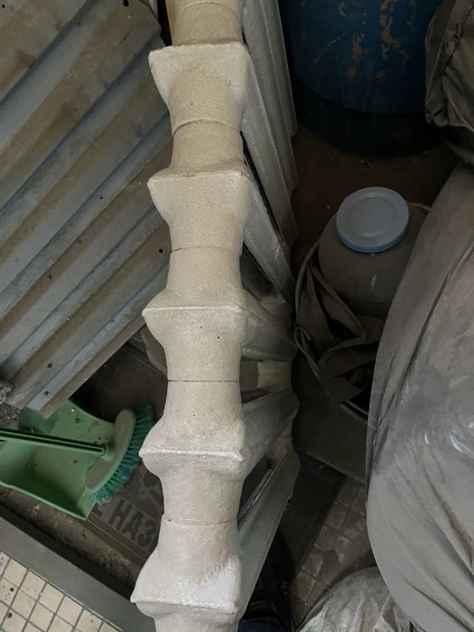 Продам чугунную бвтарею