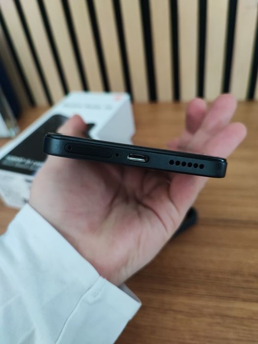 Vând Xiaomi redmi note 14