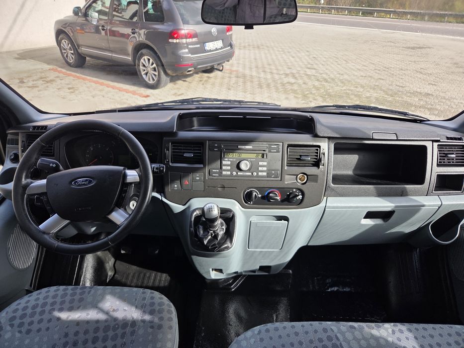 Ford Transit doka/6 locuri+bena/2013/2.2/euro 5/aer conditionat