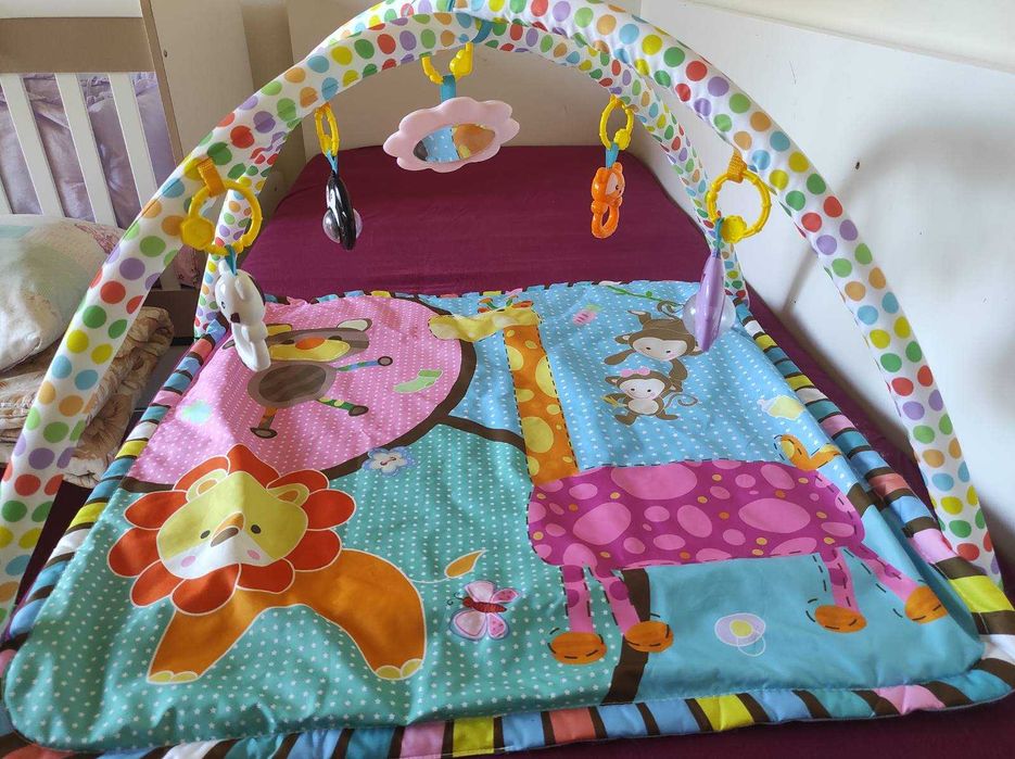 Активна гимнастика за бебе