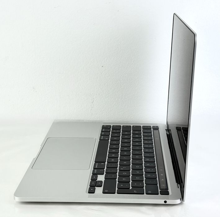 Apple MacBook Pro 13" M1 16RAM 512GB Touch Bar Отличен! Гаранция!