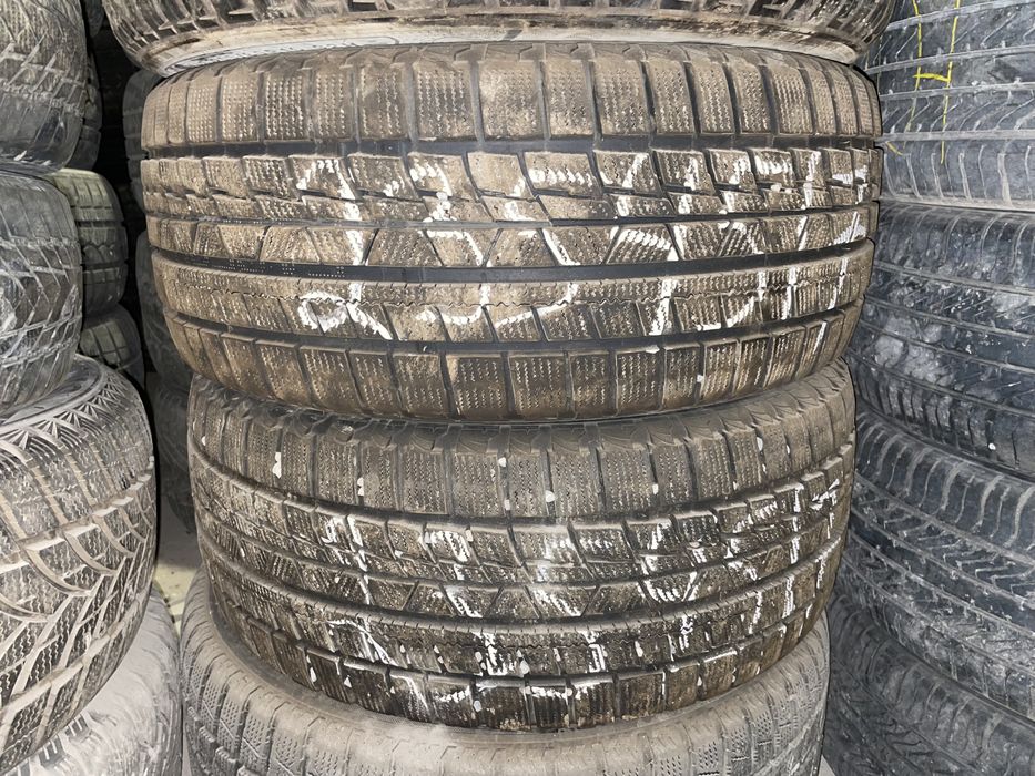 Продам шины 235,45 р 17 - 2шт