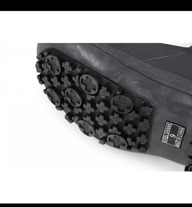 Неопренов гащеризон 45 номер Fox Rage