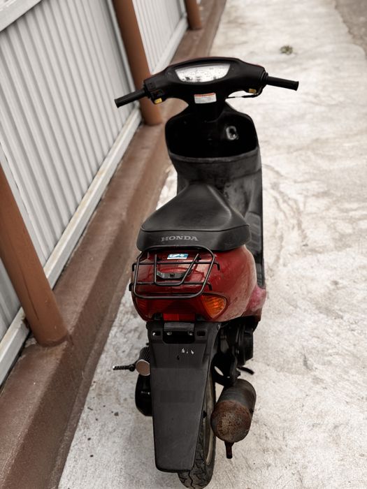Продаю янонскую оригинальную Honda dio af32 2т