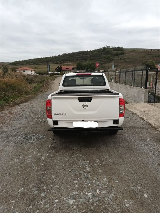 Vând Nissan Navara 2016