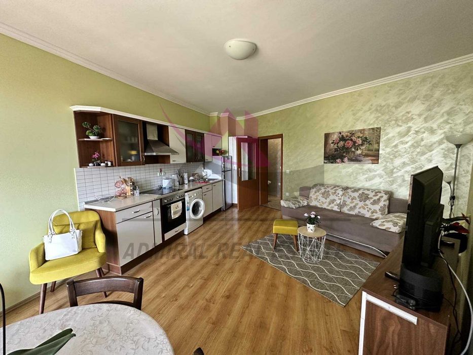 Дава се под наем Двустаен апартамент в Варна, м-т Св. Никола - 70 кв.м за 450 € - Снимка #1