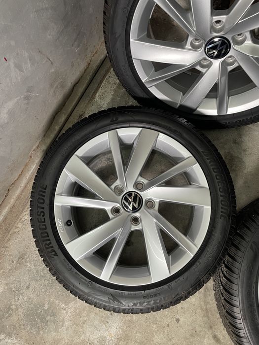 Jante vw originale iarna golf 8/e-golf Bridgestone DOT 2021 205/50r17