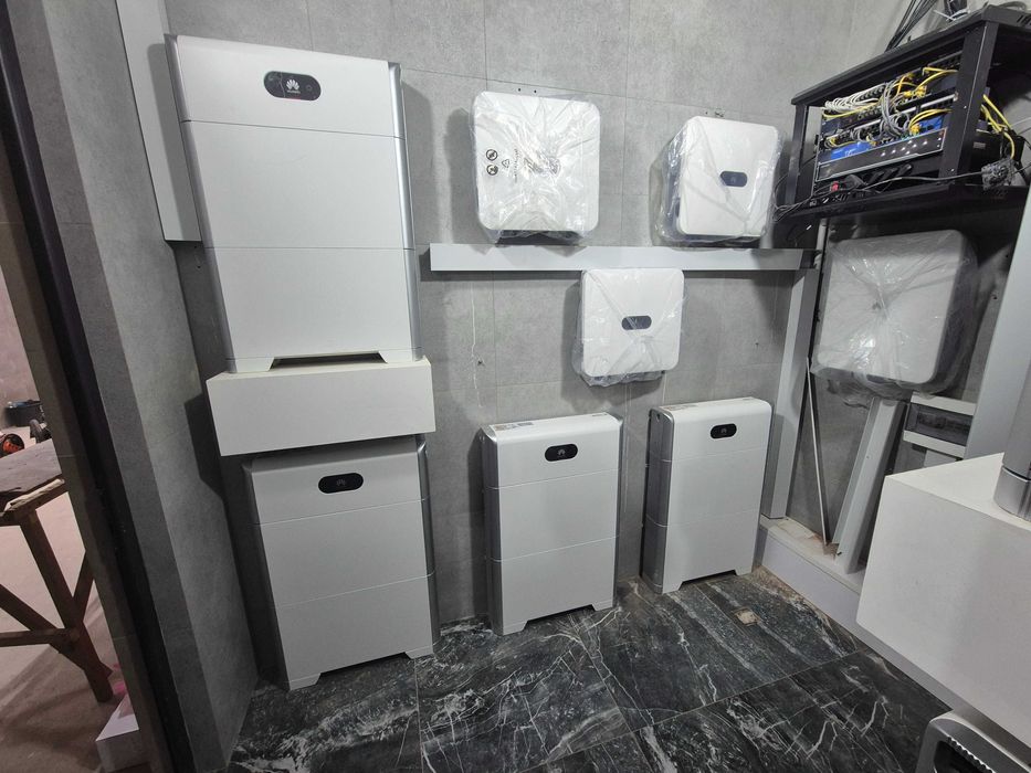 Монтаж солнечных панелей различных типов и уровней сложности!