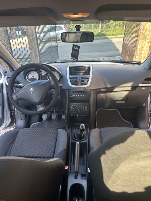 Peugeot 207 an 2010 INMATRICULAT