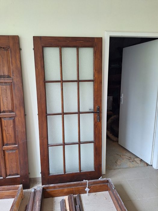 Дървени интериорни врати с каси