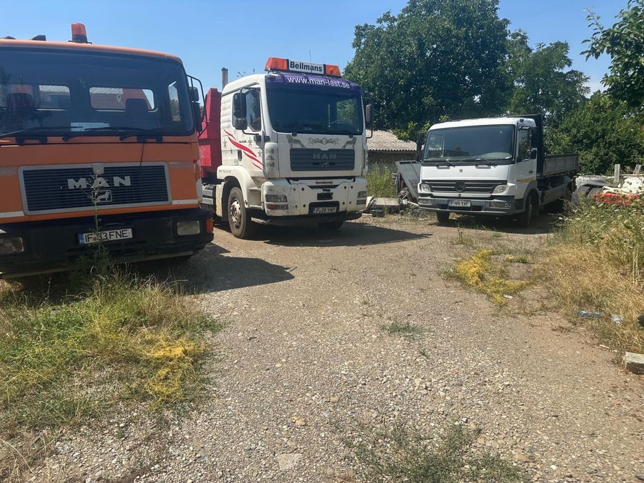 Autoutilitara Mercedes perie si basculanta Man buldoexcavator Cat