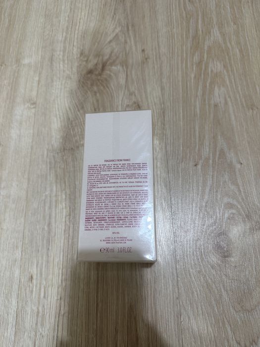 Дамски парфюм