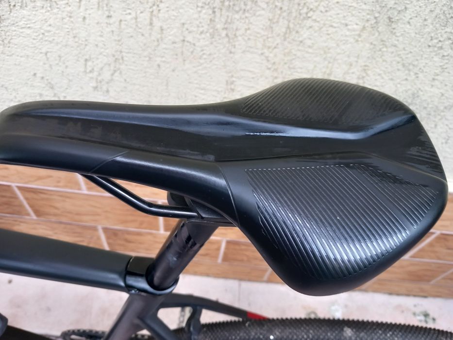Cube Nuroad Pro C :62 P / Гравел