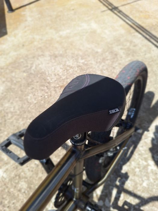 Bicicleta bmx Subrosa Salvador Freecoaster (21" - Gloss Translucent Bl