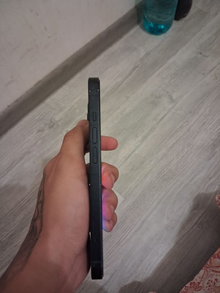 Vand Iphone 14 128