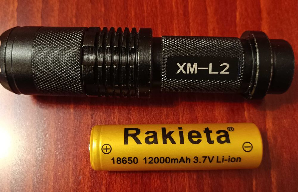 Тактически фенер LED XM-L2, 1000 lum + холдер за колан