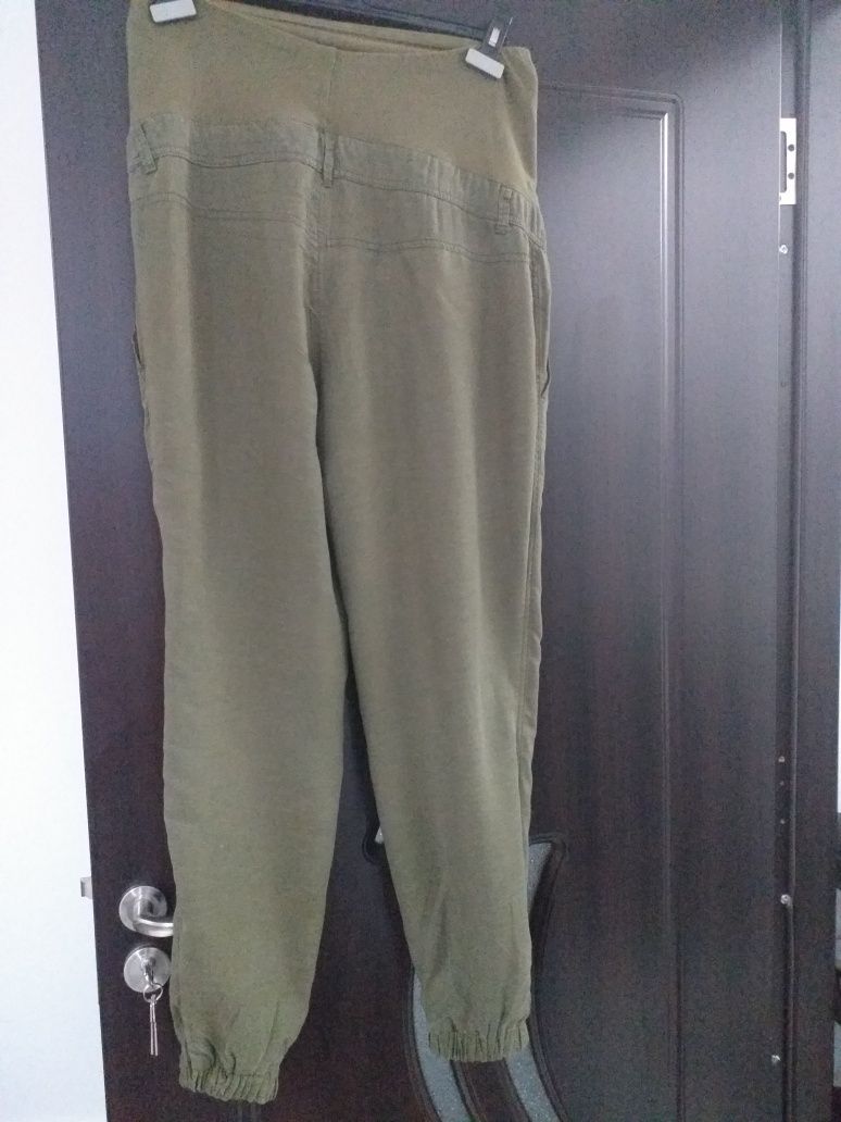 Vand pantaloni pt gravide H&M, mărimea 40