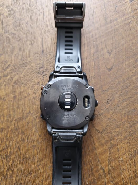Garmin fenix 6x pro solar titan