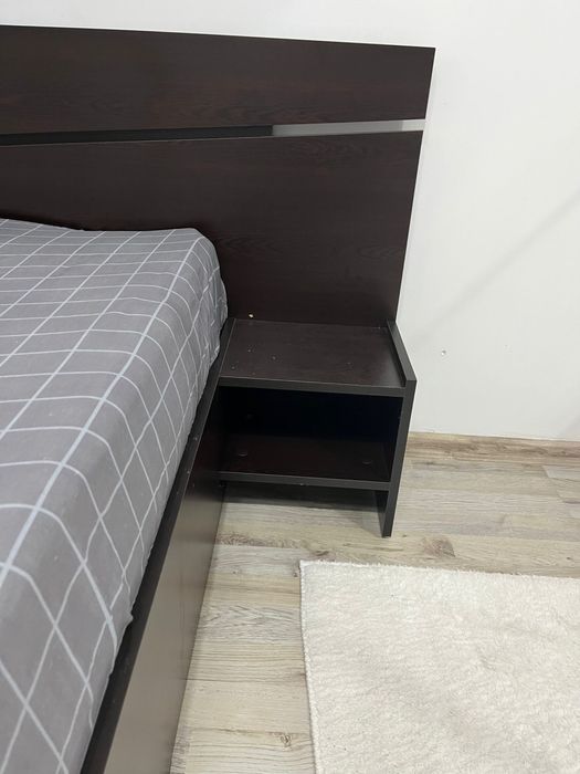 Спалня с матрак 160/200