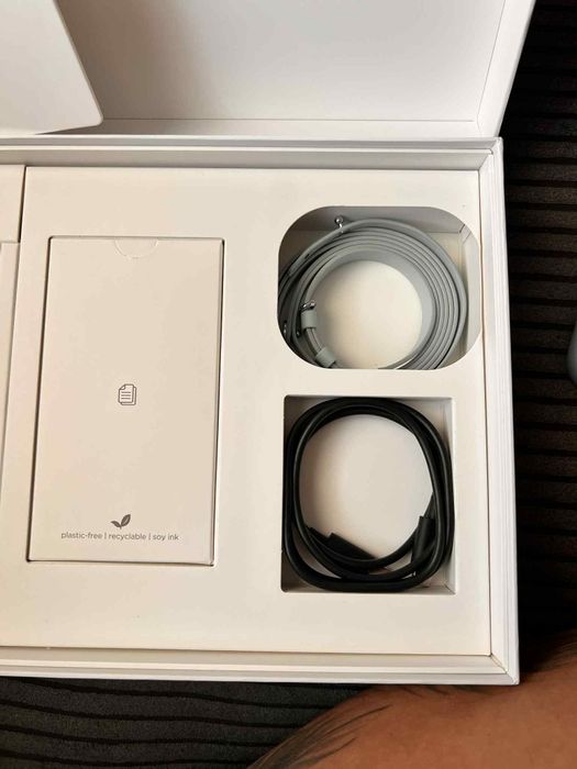 Motorola RAZR 60 Swarovski crystals collaboration