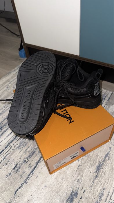 Louis Vuitton Skates Black Crystals