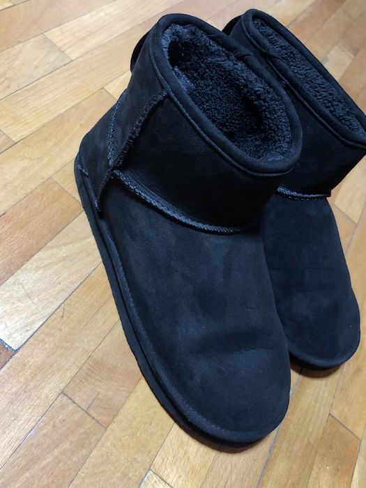 UGG negre călduroase