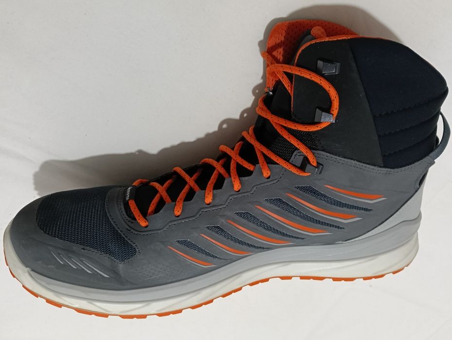 48,5 Ghete Lowa Axis Mid Gore-tex masura 48,5