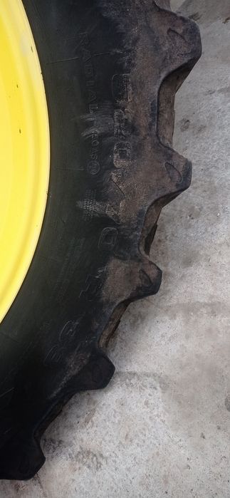 Cauciucuri tractor mare