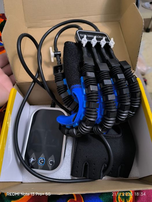 Срочно продам ходунки 3в1 и реабилитационную перчатку