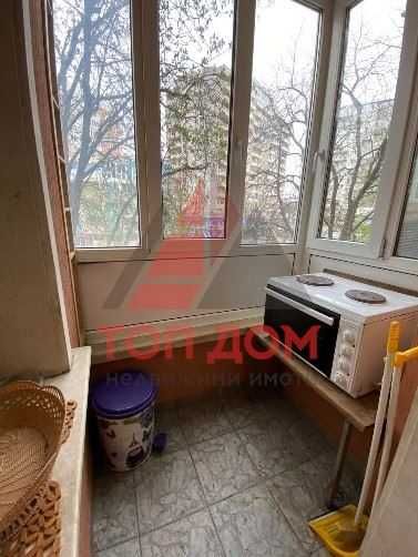 Двустаен!Обзаведен!Колхозен пазар!Втори етаж!Две тераси!Код73870