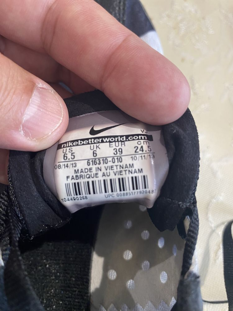 Шпайкове NIKE много запазени