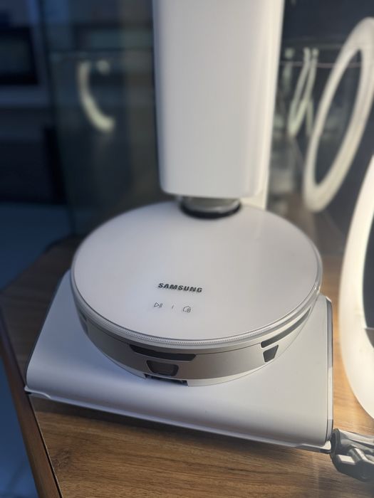 Робот пылесос Samsung