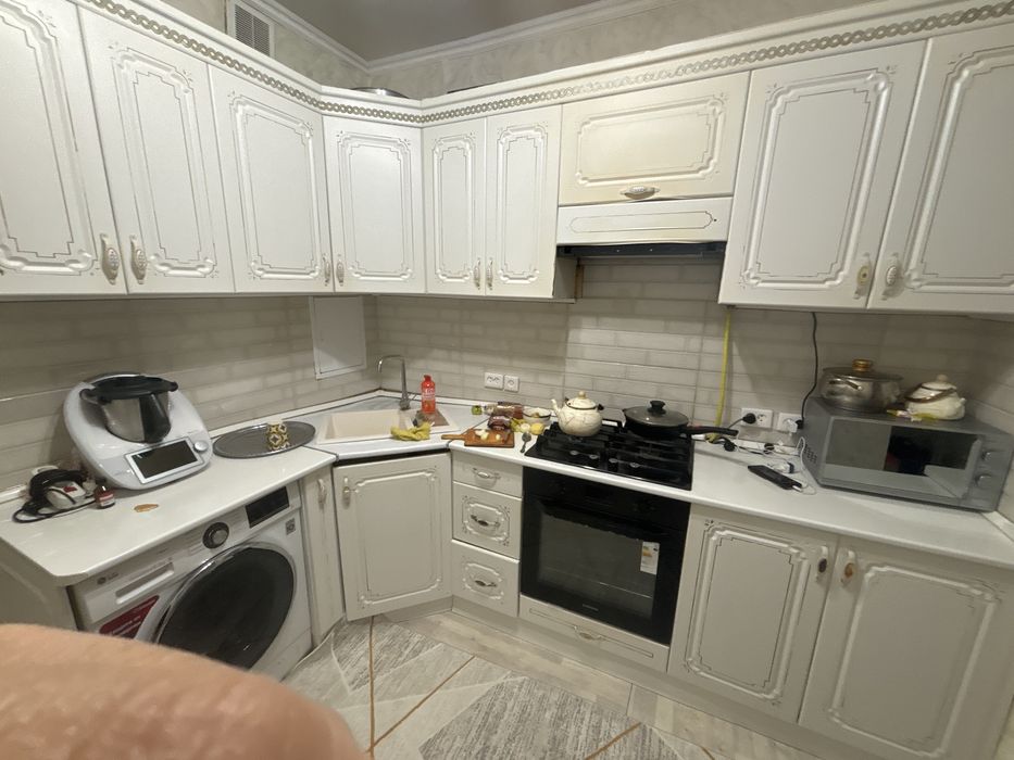 Шкаф    кухонный