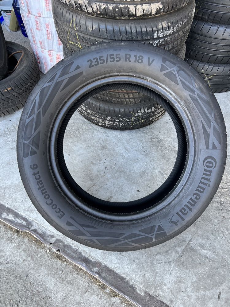 4 anvelope de vara 235/55/18 Continental!