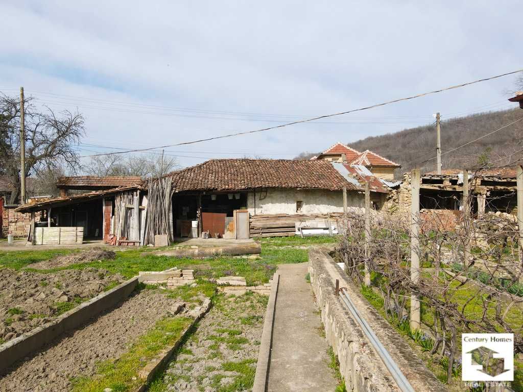 Продава се Къща в с. Драганово, Област Велико Търново - 150 кв.м за 500 €/кв.м - Снимка #15