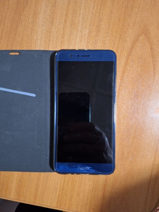 Продам Honor на запчасти