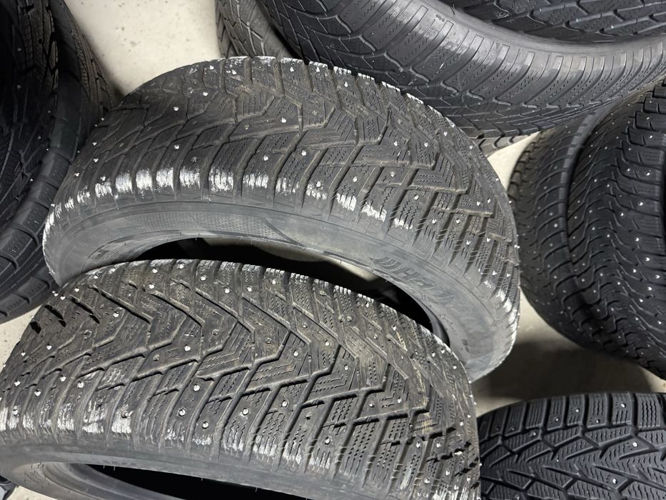 Шины шипованые 2шт 215/55 R17 покрышки резина колеса