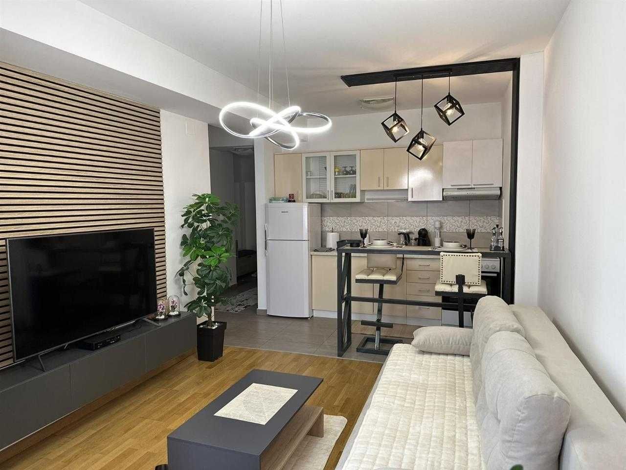 Дава се под наем Двустаен апартамент в София, Център - 60 кв.м за 448.8 € - Снимка #4