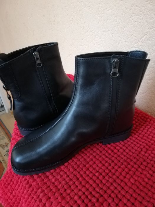 Ghete piele naturala Helvesko nr 37